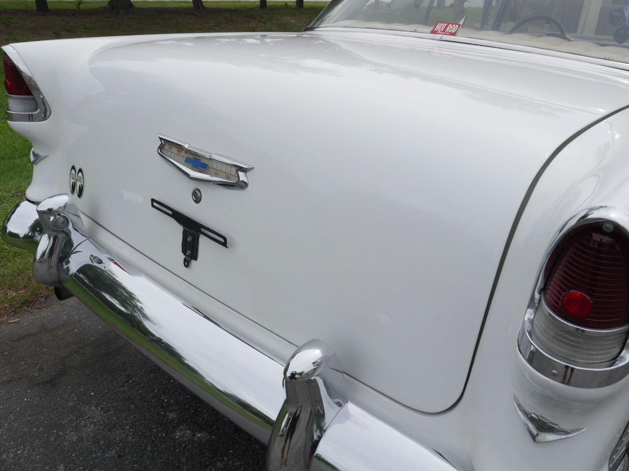 1955 Chevrolet Bel Air 2 Door Hardtop