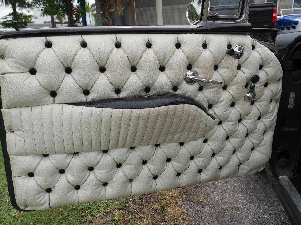 1955 Chevrolet Bel Air 2 Door Hardtop