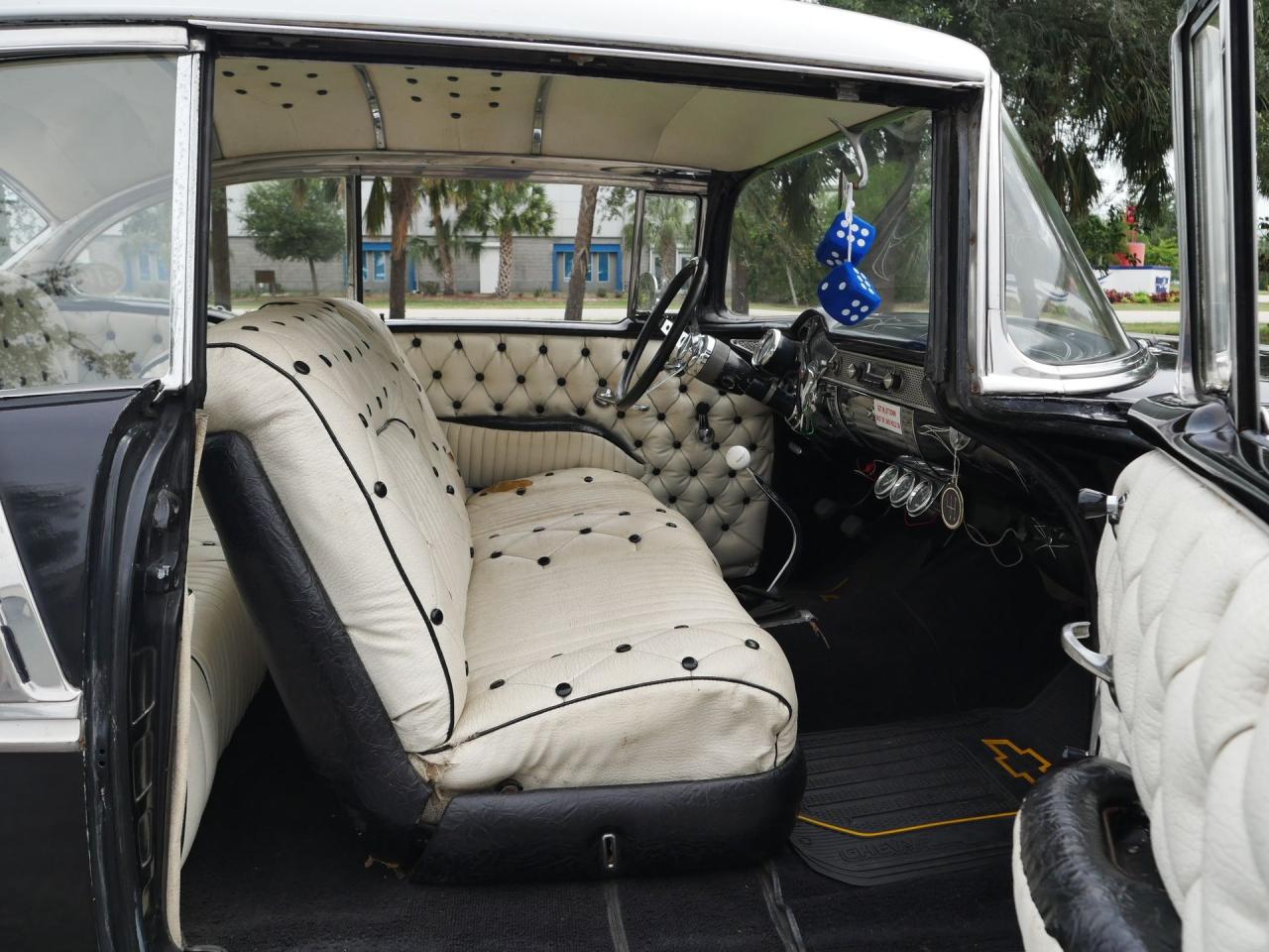 1955 Chevrolet Bel Air 2 Door Hardtop
