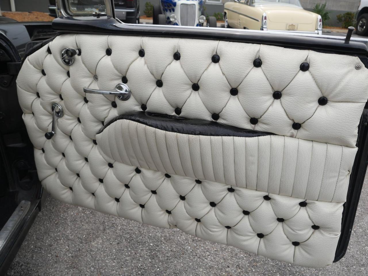 1955 Chevrolet Bel Air 2 Door Hardtop