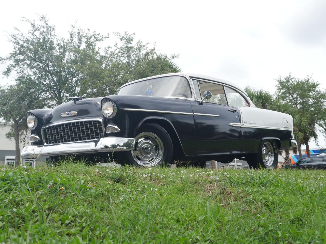 1955 Chevrolet Bel Air 2 Door Hardtop