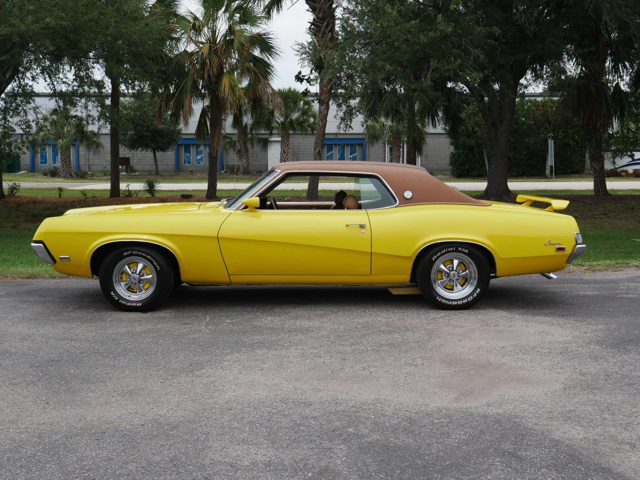 1969 Mercury Cougar XR-7