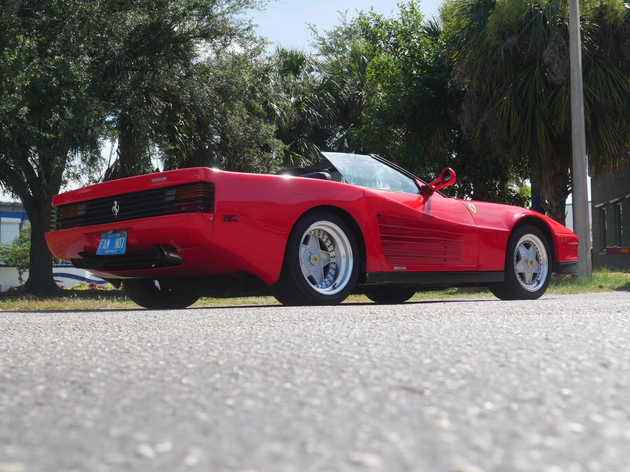 1986 Chevrolet Corvette Ferrari Testarossa Replica