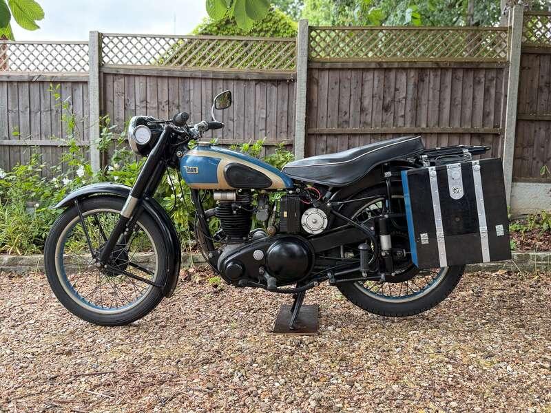 1951 BSA C11