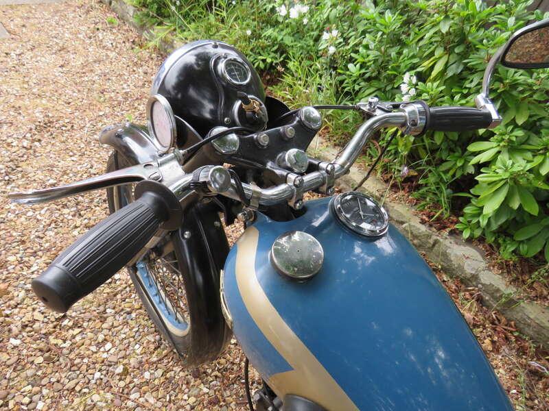 1951 BSA C11