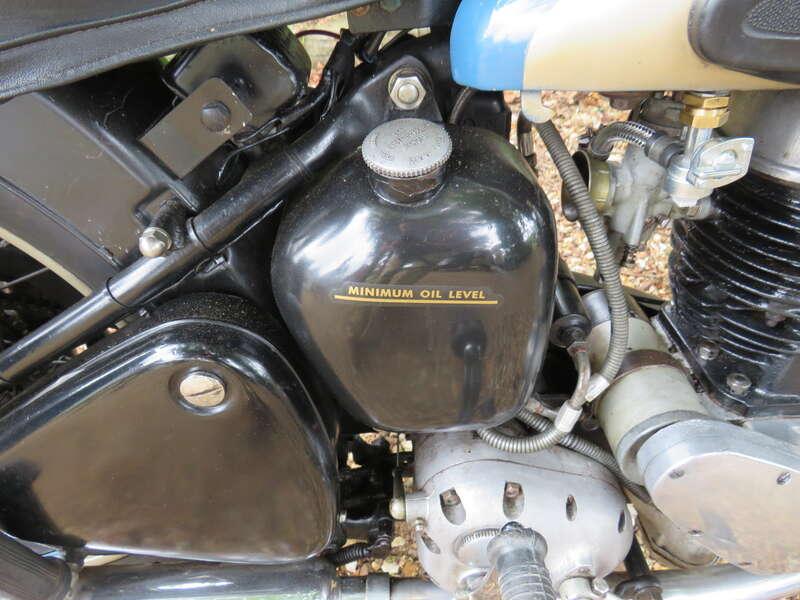 1951 BSA C11
