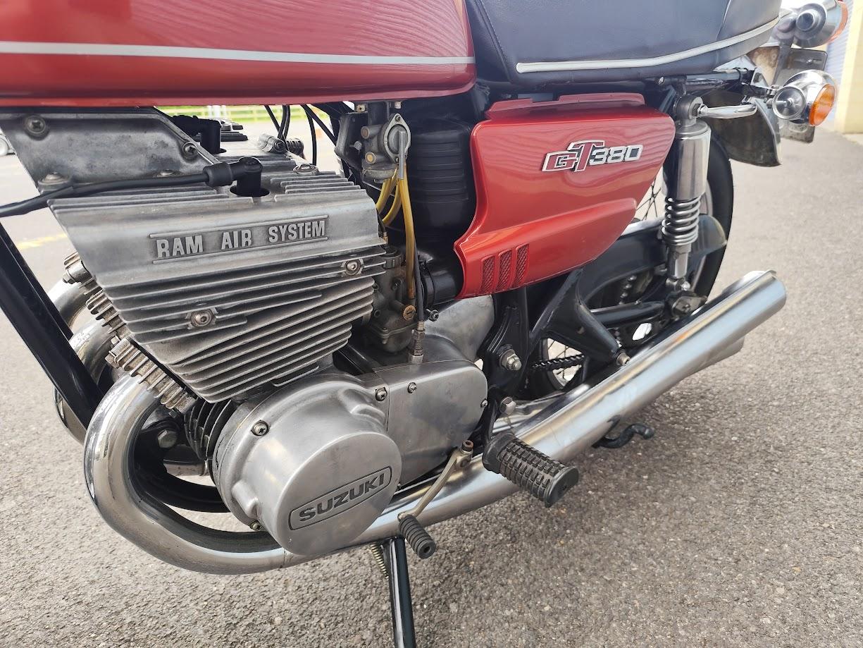 2017 Suzuki GT380