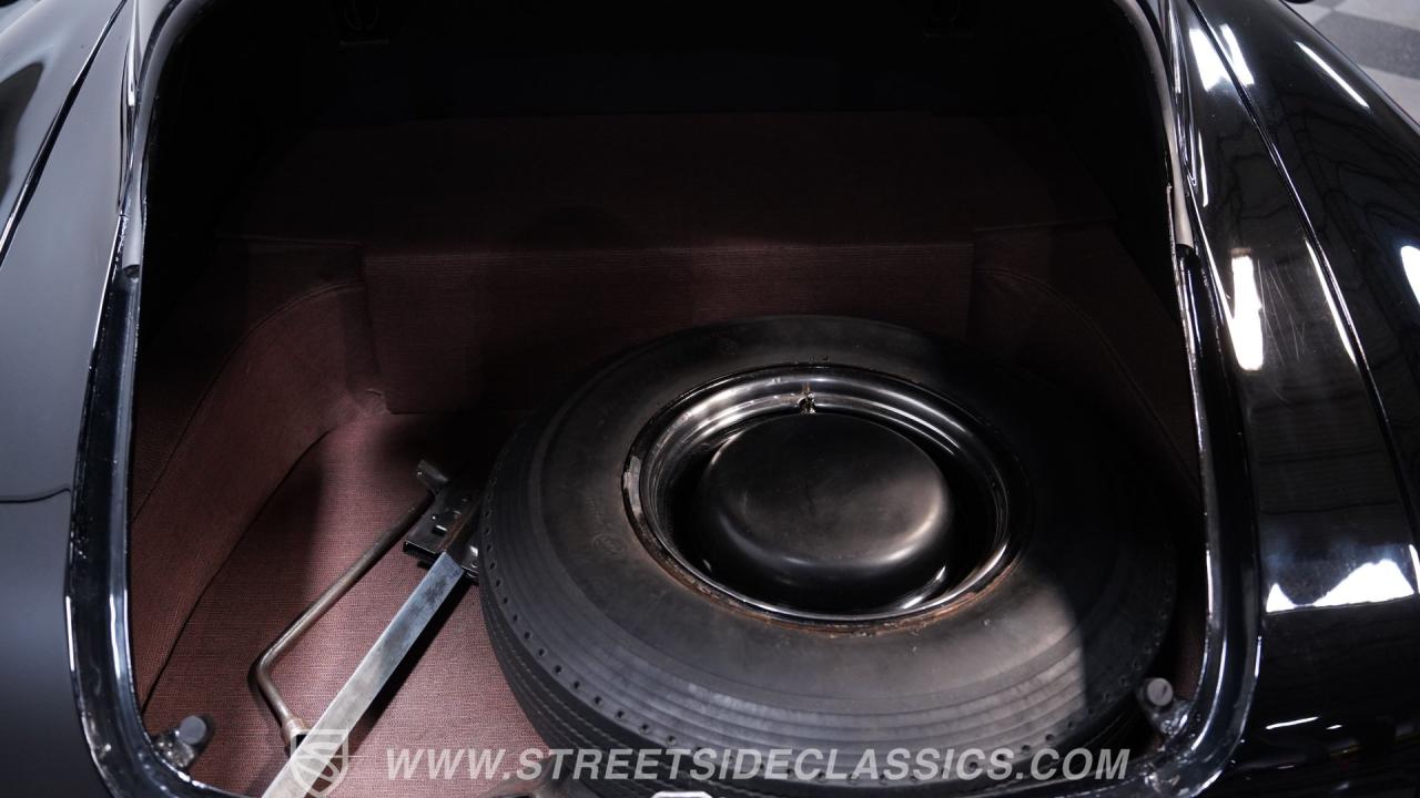 1950 Buick Special Deluxe Jetback Sedanet