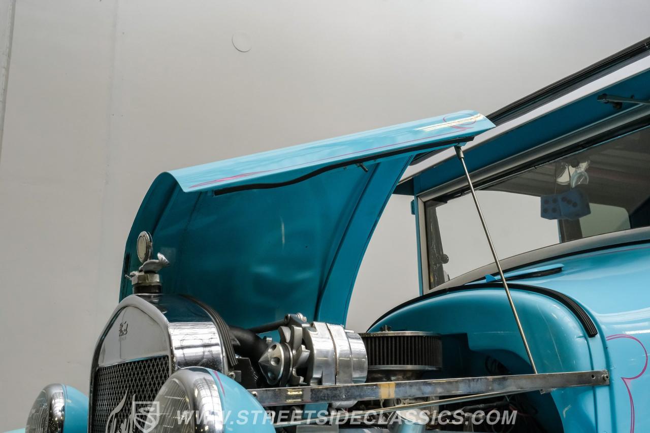 1927 Ford Model T Coupe Streetrod