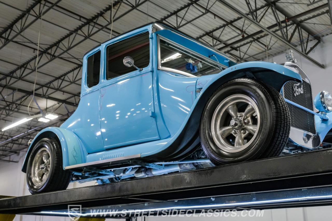 1927 Ford Model T Coupe Streetrod