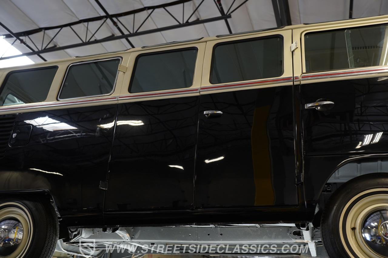 1975 Volkswagen Type 2 23 Window Deluxe