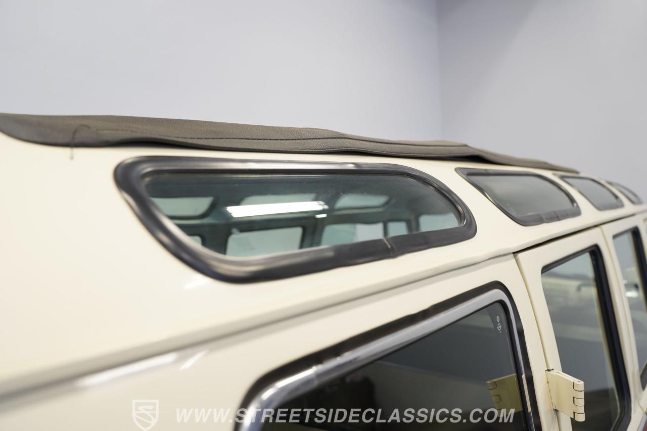 1975 Volkswagen Type 2 23 Window Deluxe
