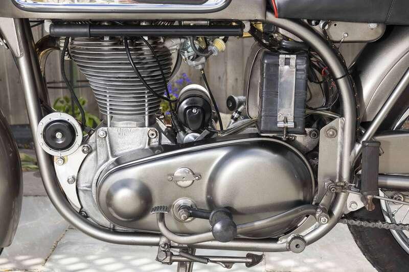 1957 NORTON International Model 30