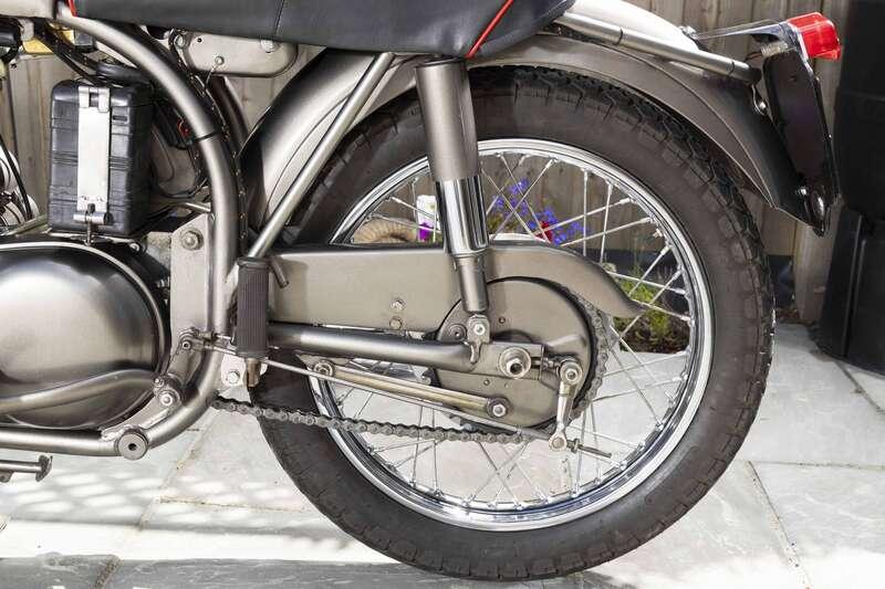 1957 NORTON International Model 30
