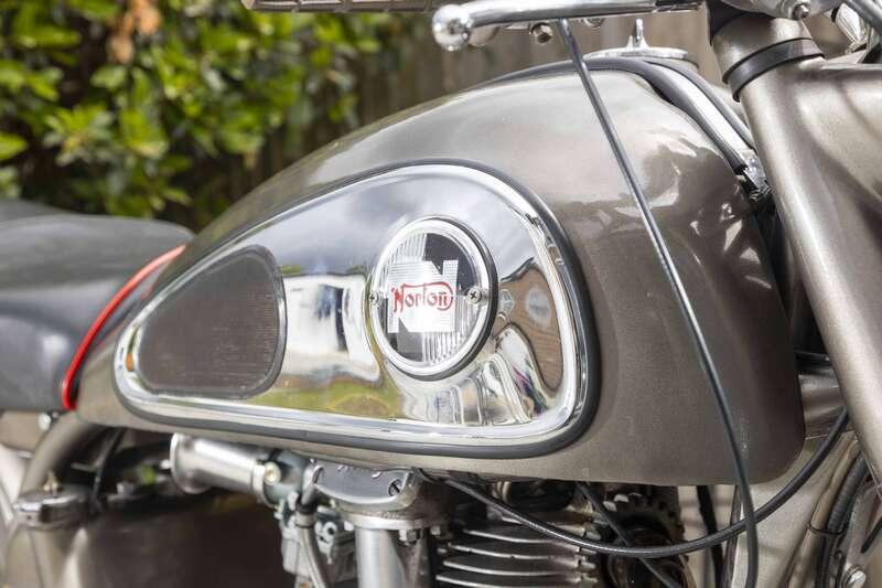 1957 NORTON International Model 30