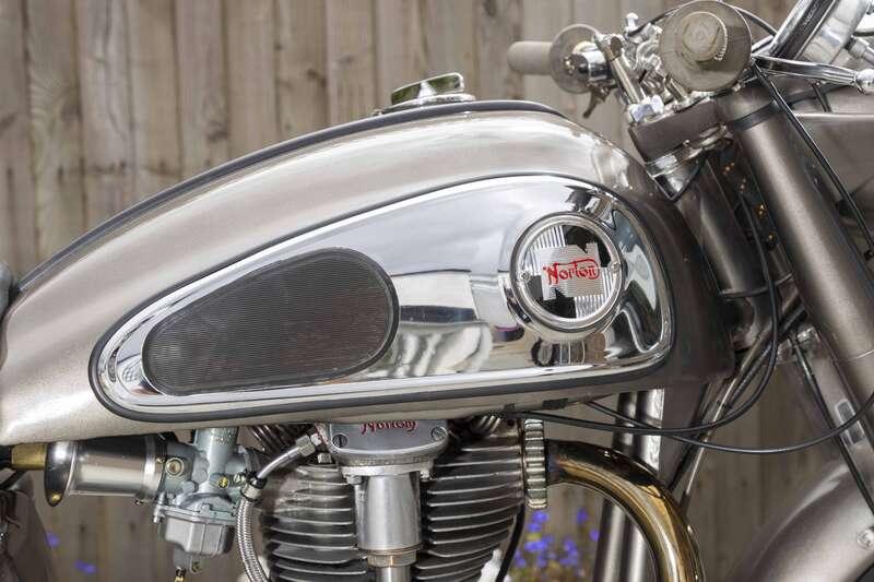 1957 NORTON International Model 30