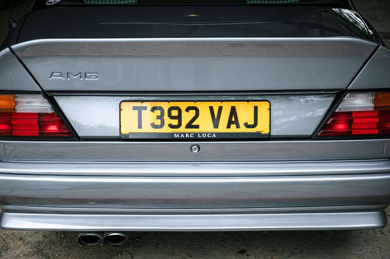 1990 Mercedes - Benz 300E AMG