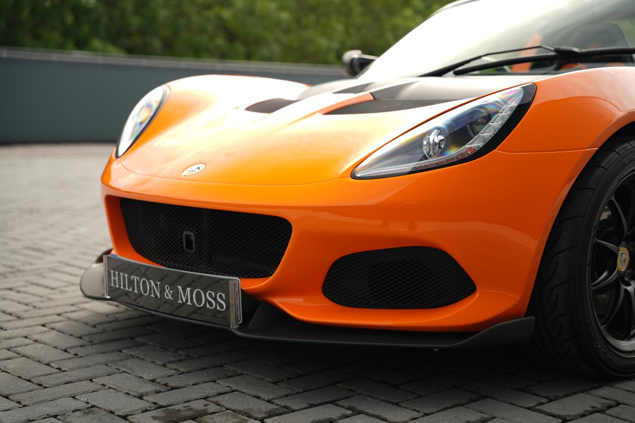 2021 Lotus Elise