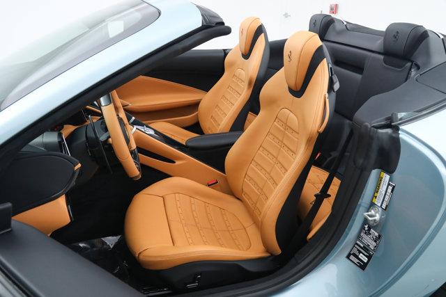 2025 Ferrari ROMA SPIDER