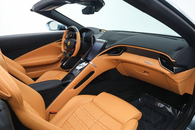 2025 Ferrari ROMA SPIDER