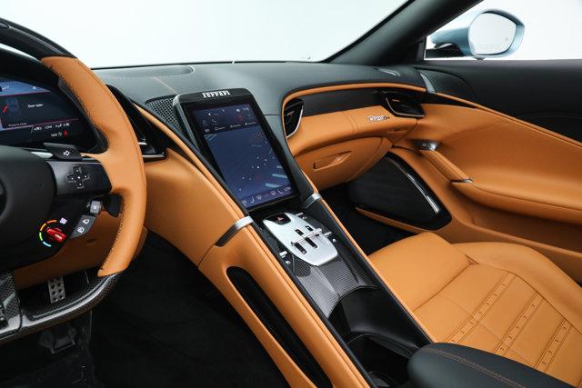 2025 Ferrari ROMA SPIDER