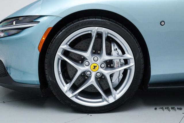 2025 Ferrari ROMA SPIDER
