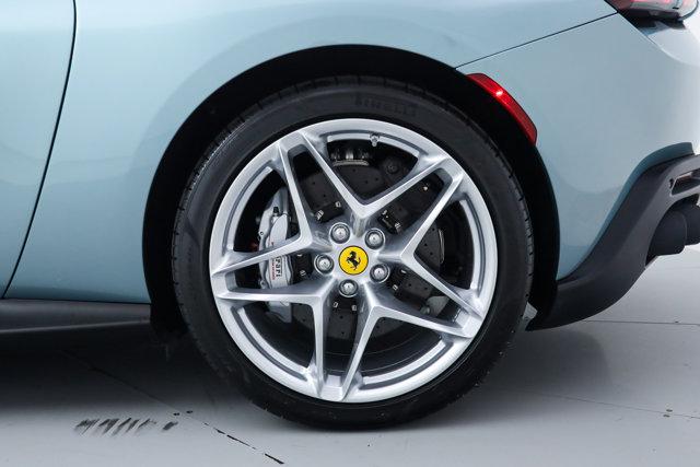 2025 Ferrari ROMA SPIDER