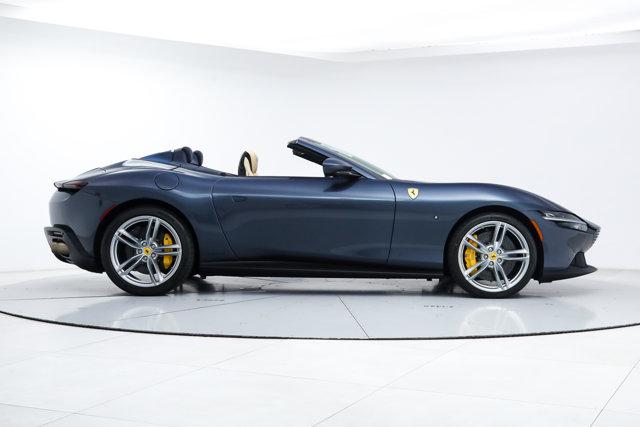 2025 Ferrari ROMA SPIDER