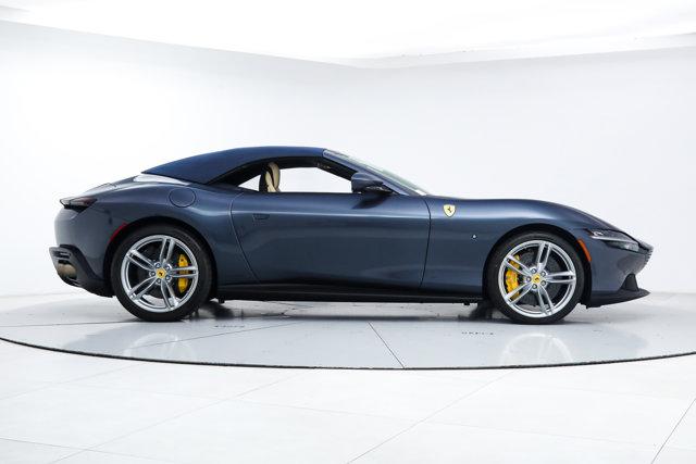 2025 Ferrari ROMA SPIDER