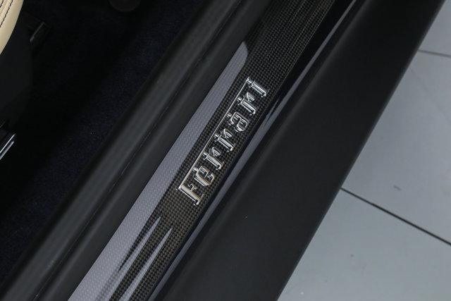 2025 Ferrari ROMA SPIDER