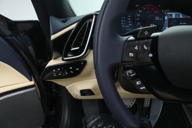 2025 Ferrari ROMA SPIDER