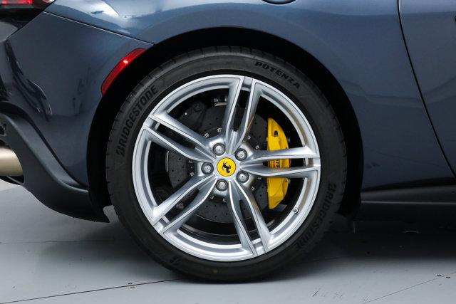 2025 Ferrari ROMA SPIDER