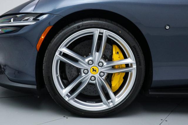 2025 Ferrari ROMA SPIDER