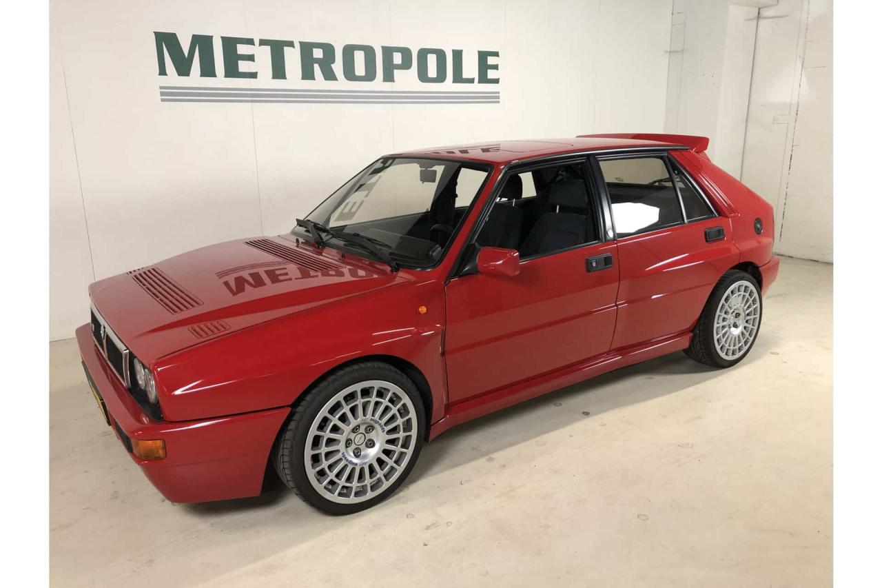 1992 Lancia Delta HF Integrals
