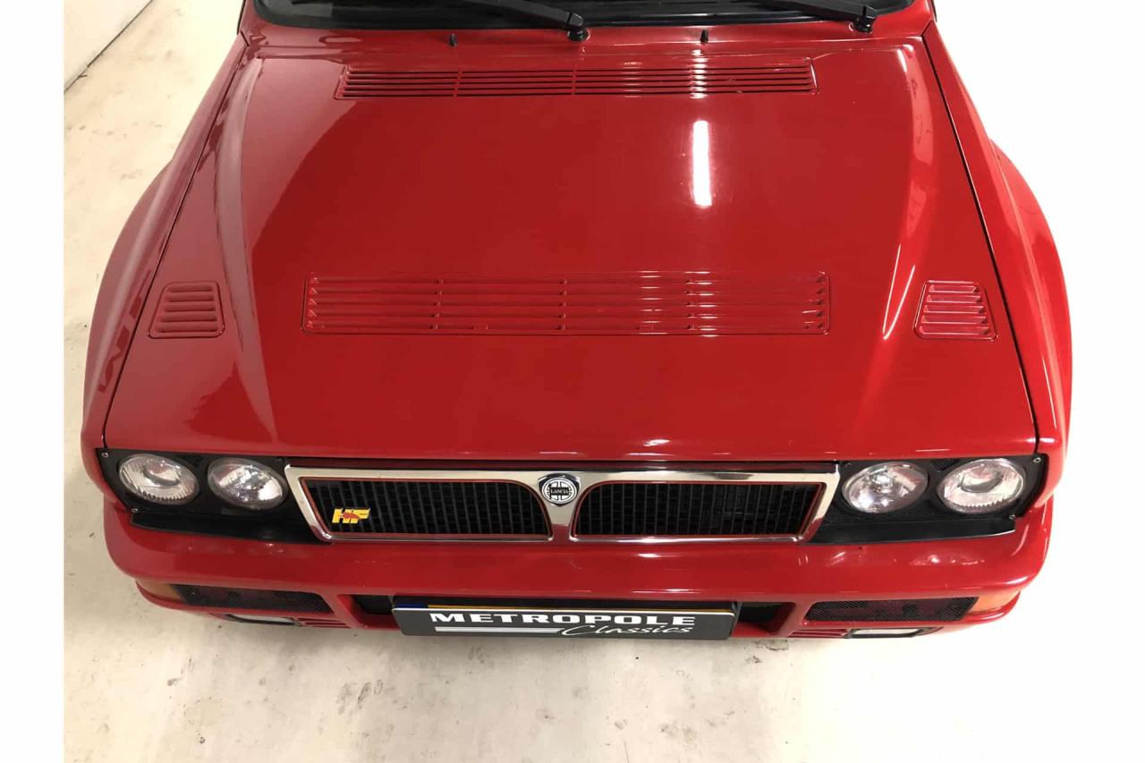 1992 Lancia Delta HF Integrals