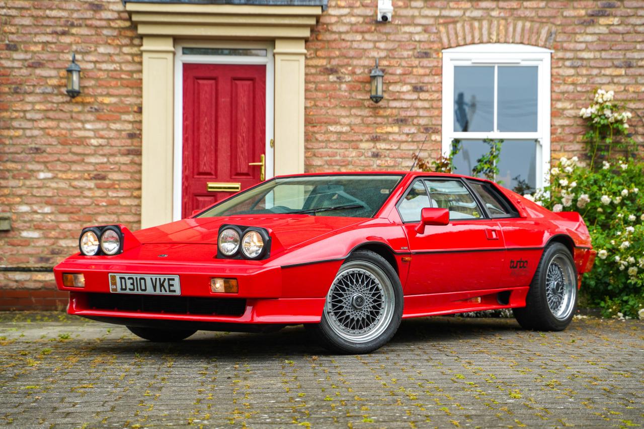 1987 Lotus Esprit Turbo