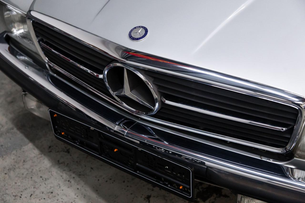 1979 Mercedes - Benz 280 SLC 4 speed