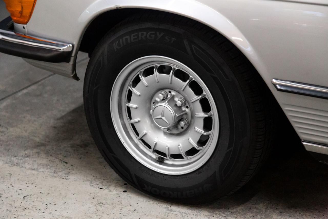 1979 Mercedes - Benz 280 SLC 4 speed