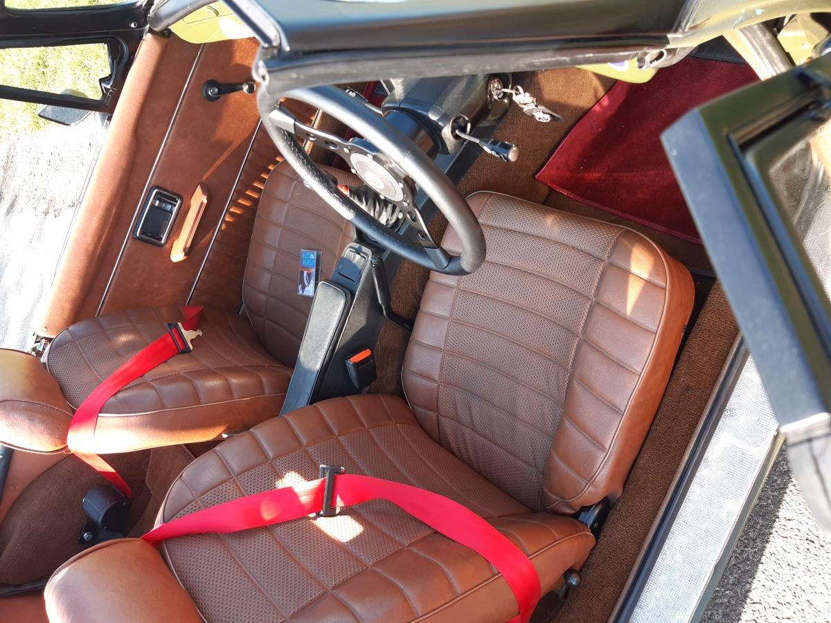 1976 MG B Roadster