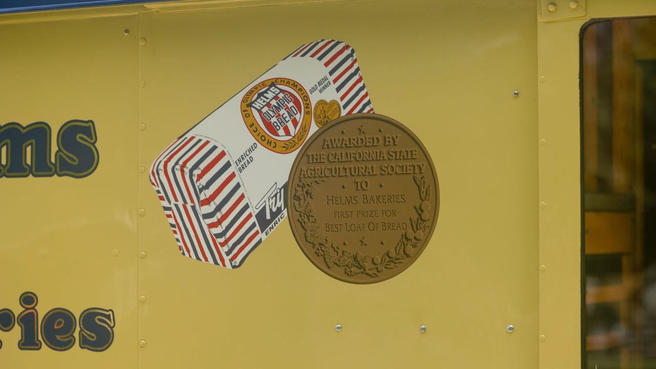 1936 Divco-Twin Coach Helms Delivery Van