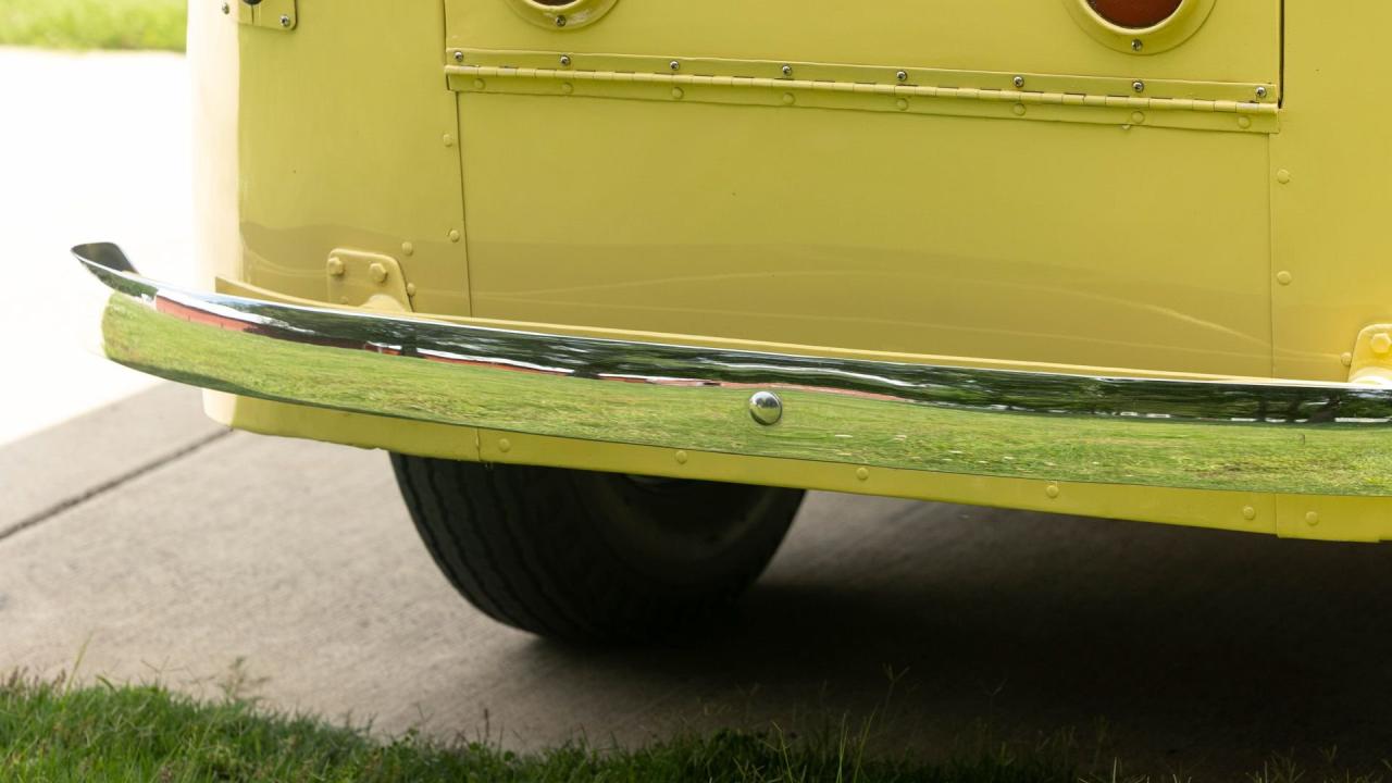 1936 Divco-Twin Coach Helms Delivery Van
