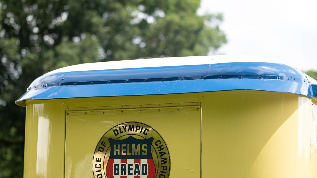 1936 Divco-Twin Coach Helms Delivery Van