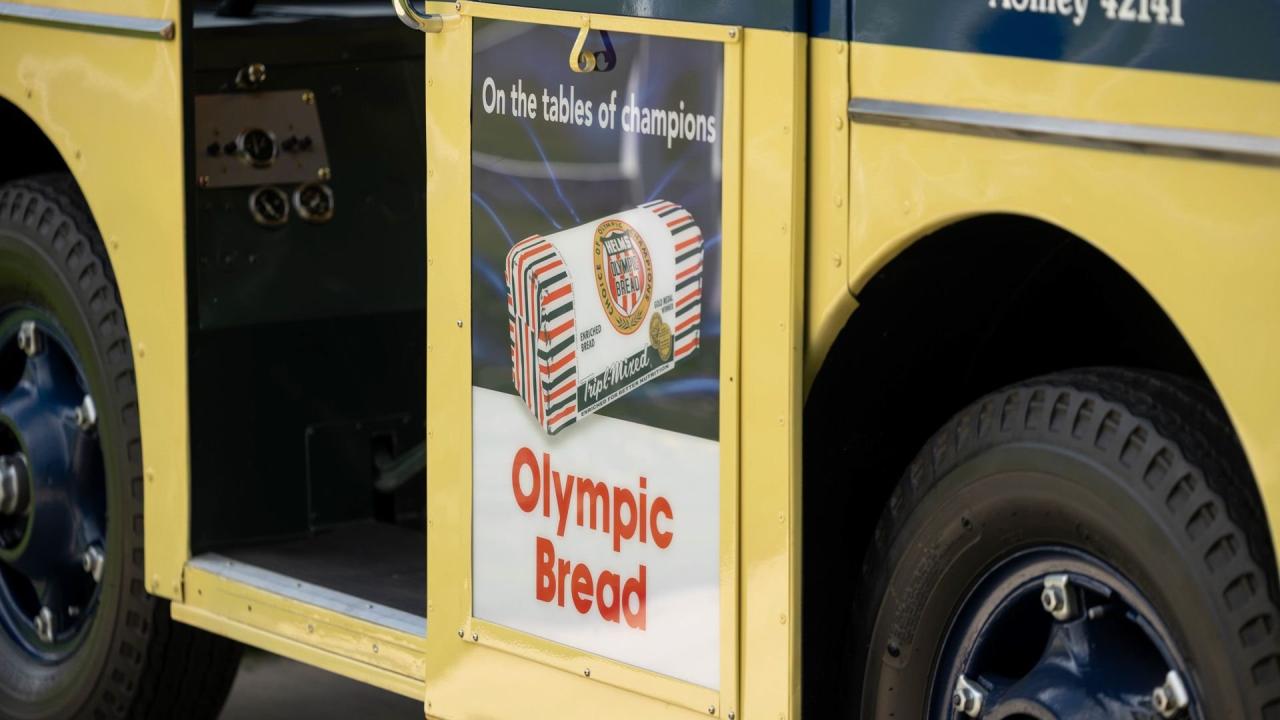 1936 Divco-Twin Coach Helms Delivery Van