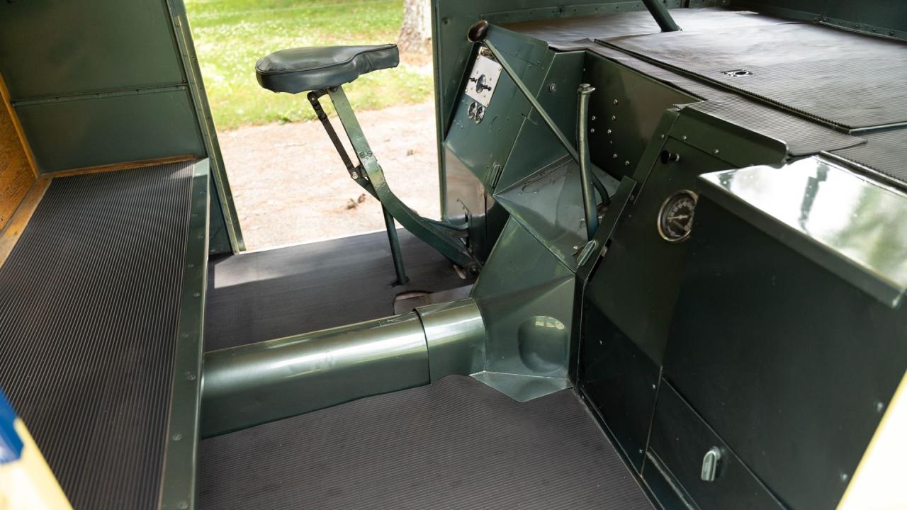 1936 Divco-Twin Coach Helms Delivery Van