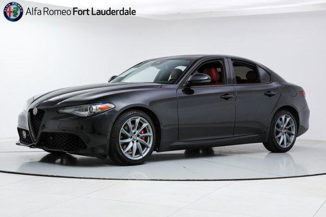 2022 Alfa Romeo Giulia