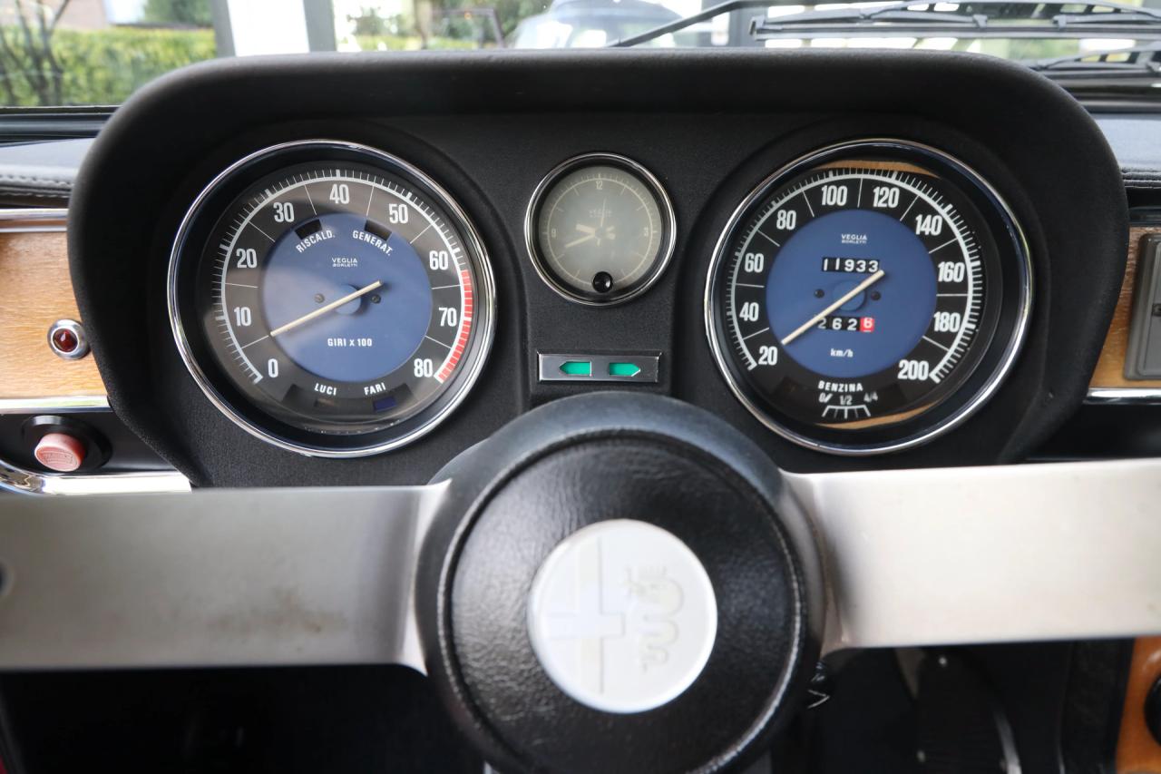 1975 Alfa Romeo Giulia 1300 Nuova Super