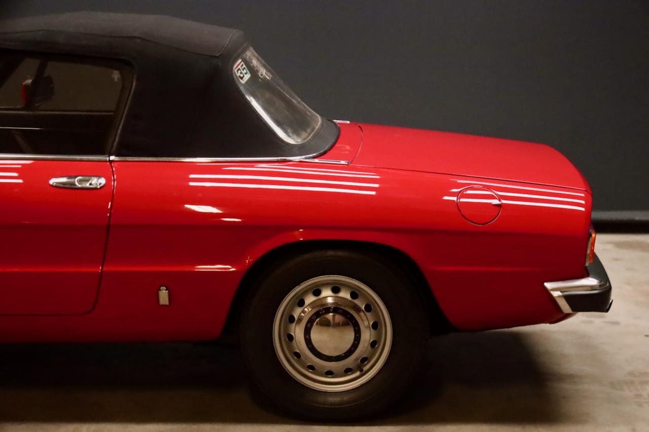 1982 Alfa Romeo 2000 Spider Veloce Trade-in-car