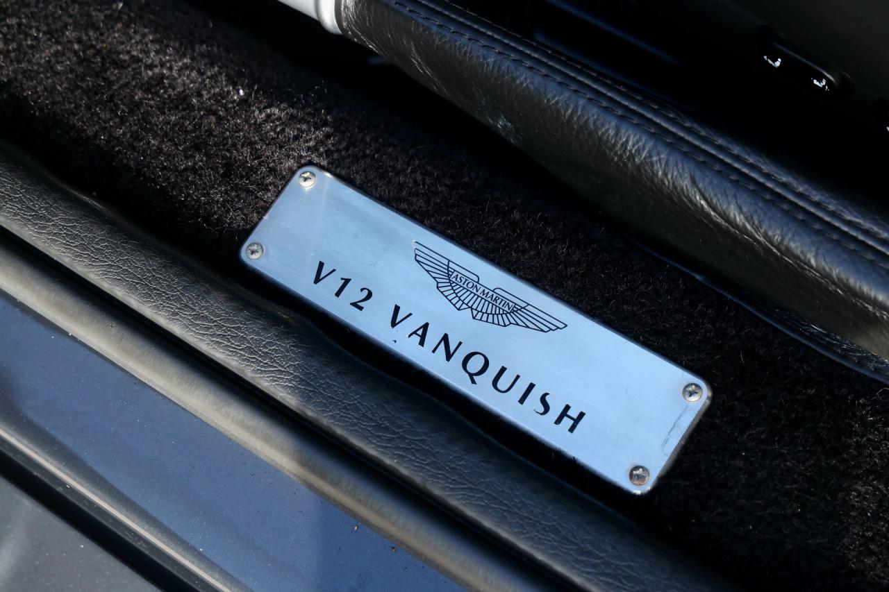 2003 Aston Martin Vanquish 5.9 V12 &ldquo;11.800 Miles&rdquo;