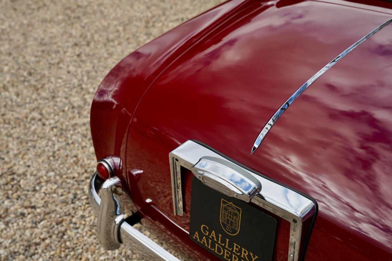 1955 Aston Martin DB2/4 Mk1 Drophead Coup&eacute;