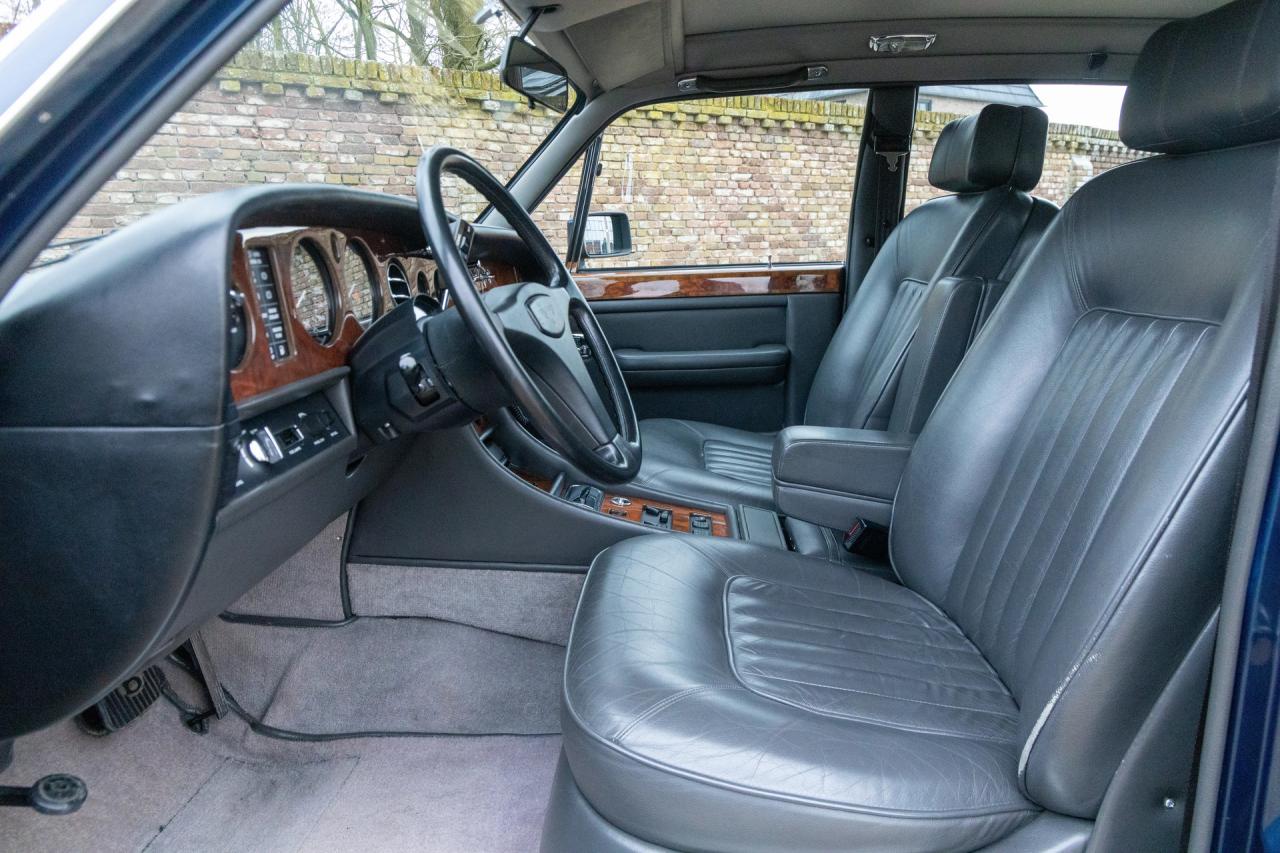 1989 Bentley Turbo R Saloon &ldquo;Service at Jack Barclay&rdquo;